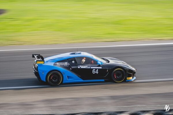 Coaching Ligier JS2R – Image 12